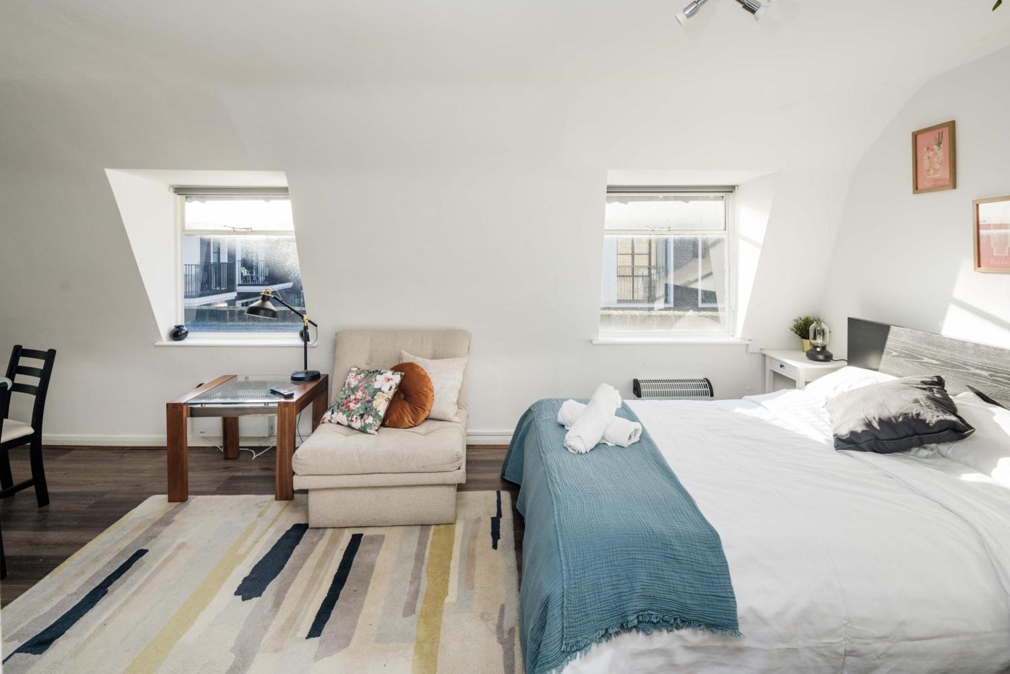 Bright Fitzrovia Studio ロンドン エクステリア 写真